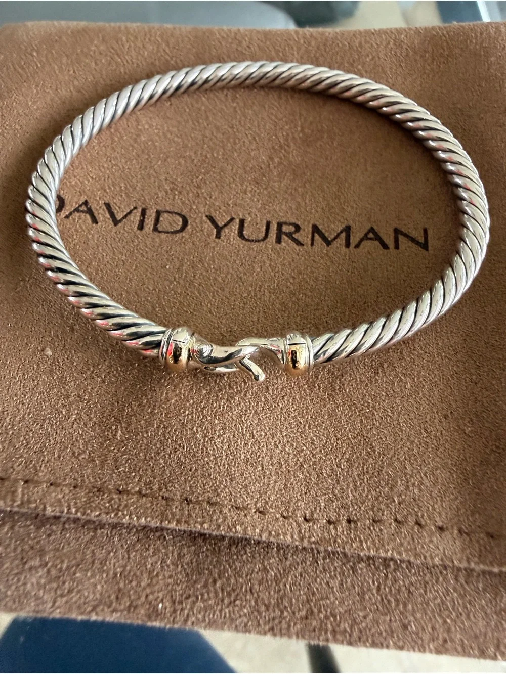David Yurman 4mm hook 14k gold rim sz medium
